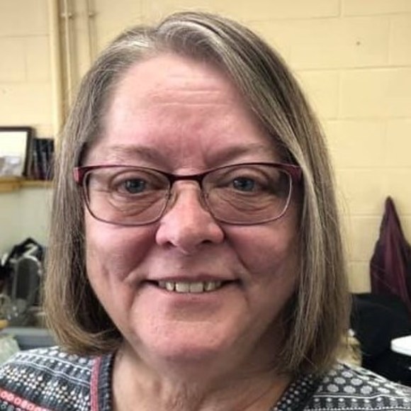 Meet your Posher, Cheryl - Picture 1 of 1